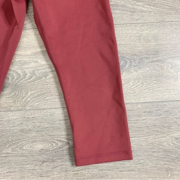 Love Wave Revolve Amy Capri Pant Leggings Cropped High Rise Bordeaux Size Small - Picture 7 of 14